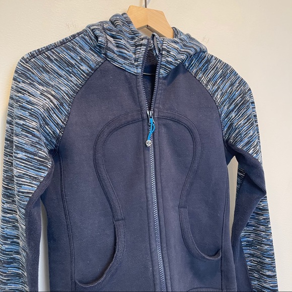 LULULEMON- Scuba Hoodie Stretch Lined Hood - Picture 9 of 13